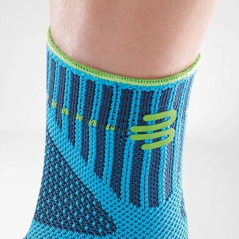 Närbild på den mjuka övre kanten och stickningen på Sports Ankle Support Dynamic