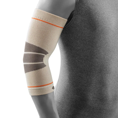 Bauerfeind Outdoor Compression Elbow Support i sandsten på sträckt arm