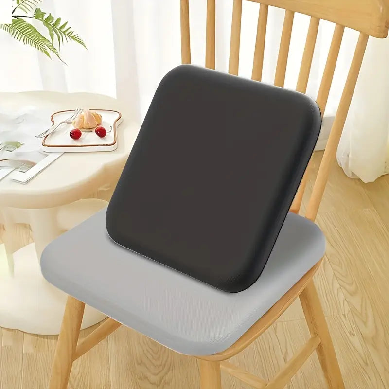 Ergonomisk sittdyna placerad på kontorsstol