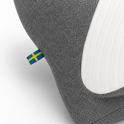 Närbild på ergonomisk sovkudde med formsytt nackstöd och ventilerande överdrag