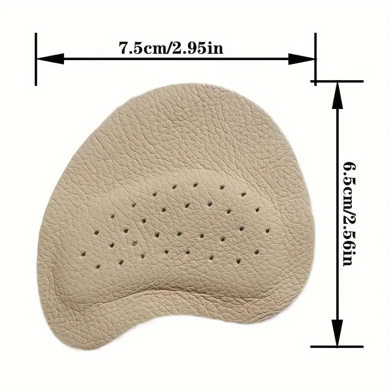 Framfotsdyna i beige med måttangivelser 7,5 x 6,5 cm som visar storlek och form