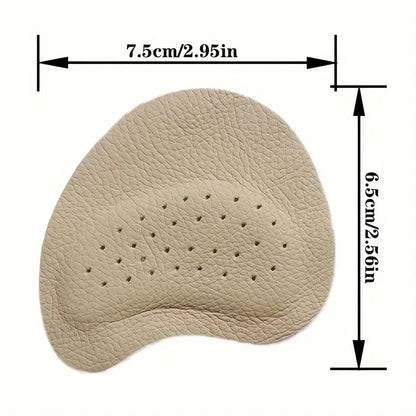 Framfotsdyna i beige med måttangivelser 7,5 x 6,5 cm som visar storlek och form