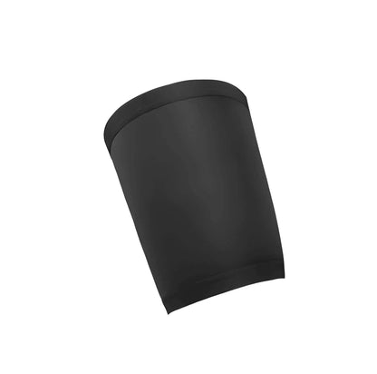 Kompressionsstöd för lår i användning vid rörelse