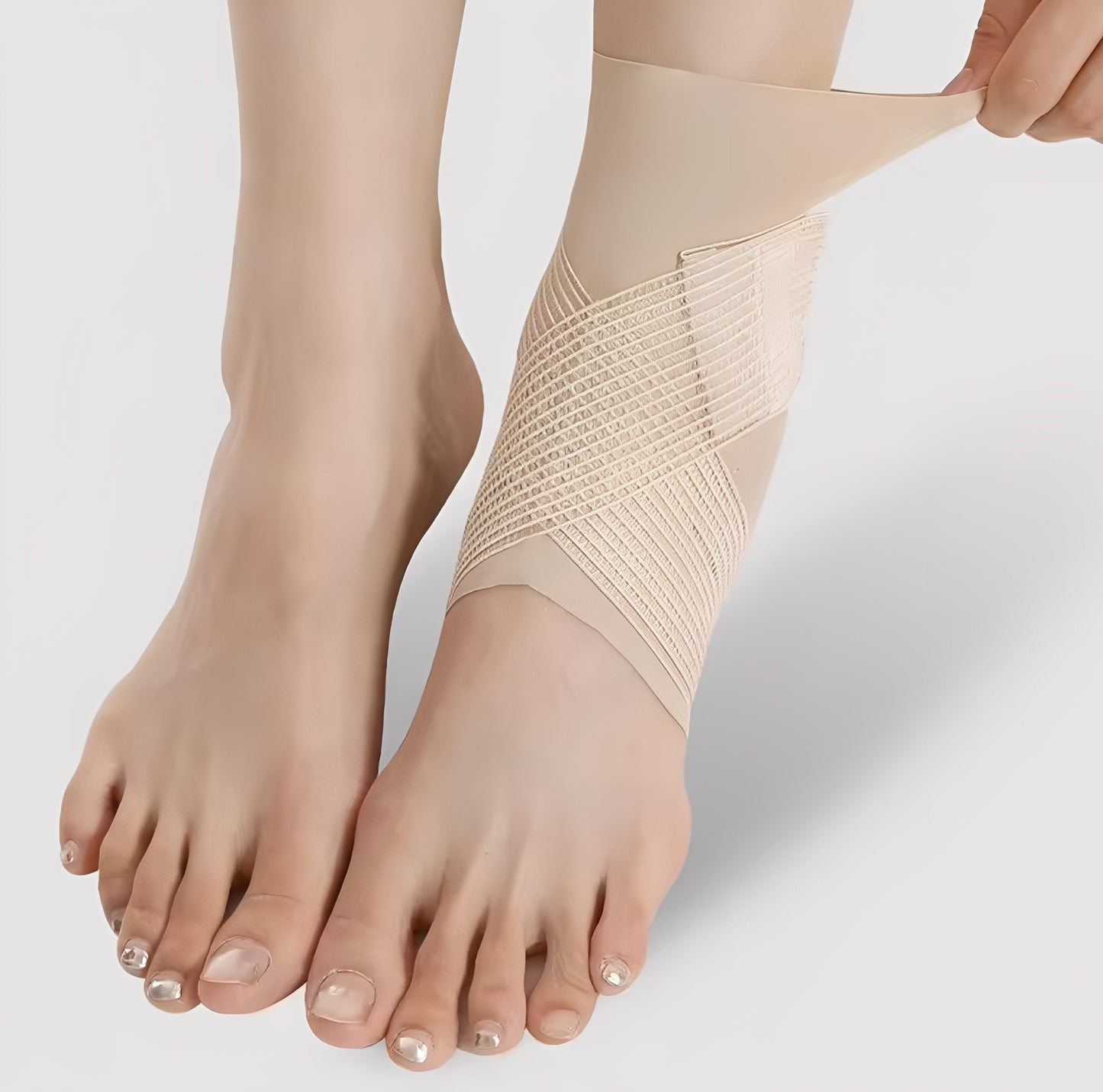 Elastiskt fotledsstöd som följer fotens form