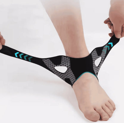 Fotledsstöd som tas på och justeras runt foten